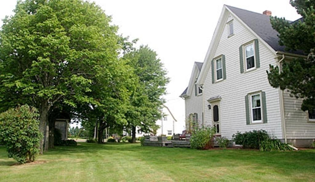 A Country Home Inn The City Charlottetown Buitenkant foto